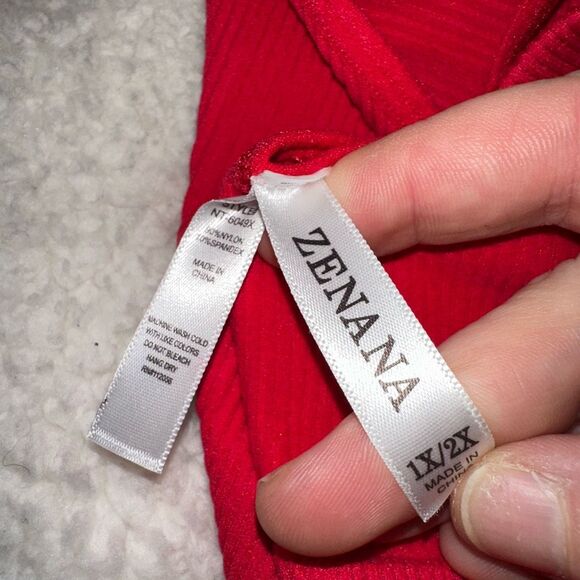 Zenana Womens Solid Red Ribbed Crop Tank Top 1XL/ 2XL NWOT - Picture 3 of 3